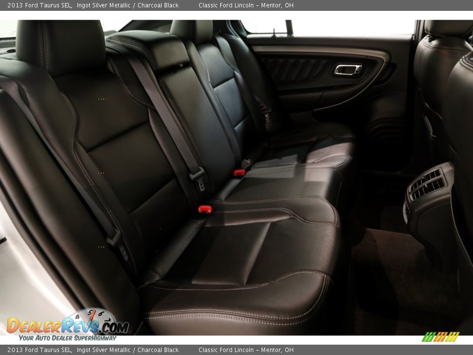 2013 Ford Taurus SEL Ingot Silver Metallic / Charcoal Black Photo #19