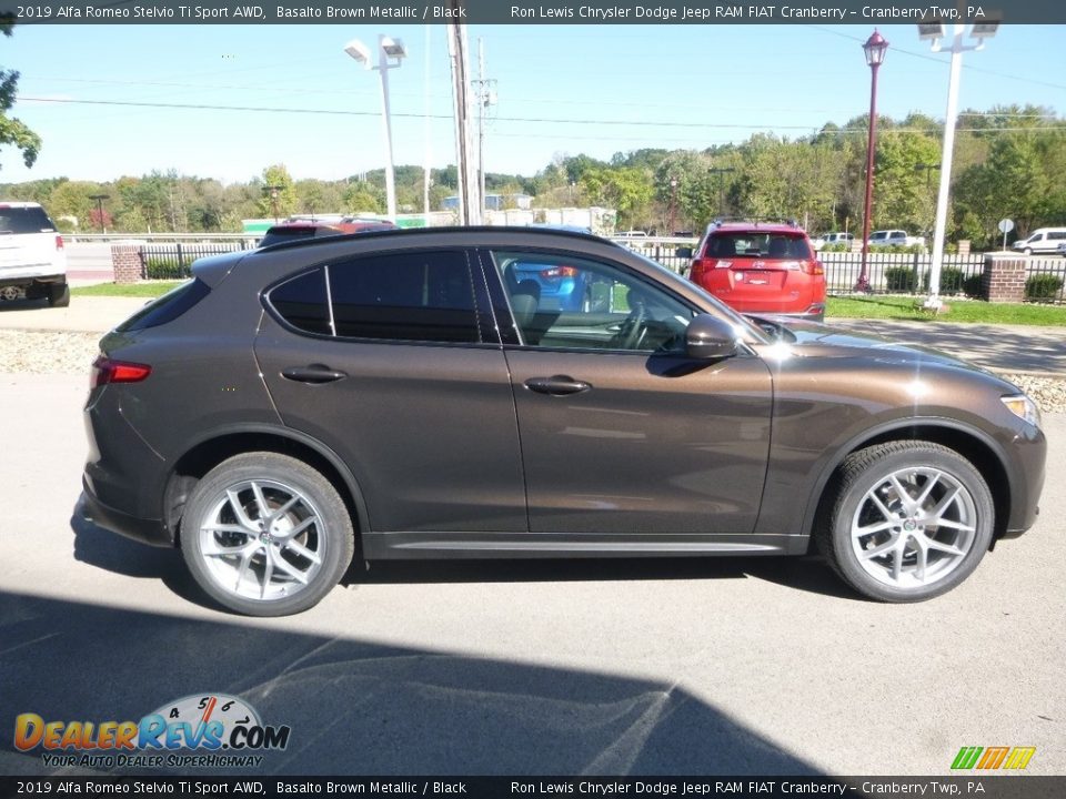 Basalto Brown Metallic 2019 Alfa Romeo Stelvio Ti Sport AWD Photo #7