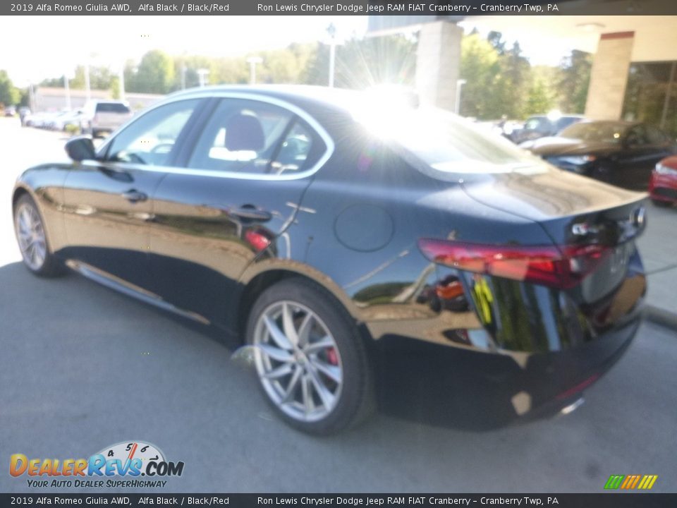 2019 Alfa Romeo Giulia AWD Alfa Black / Black/Red Photo #6