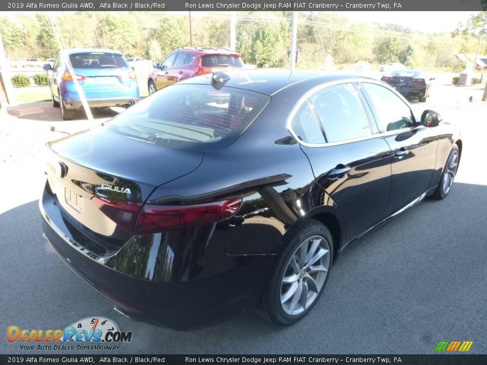 2019 Alfa Romeo Giulia AWD Alfa Black / Black/Red Photo #8