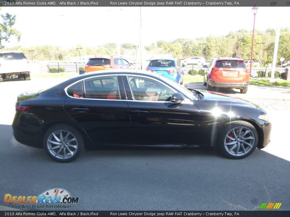 2019 Alfa Romeo Giulia AWD Alfa Black / Black/Red Photo #10