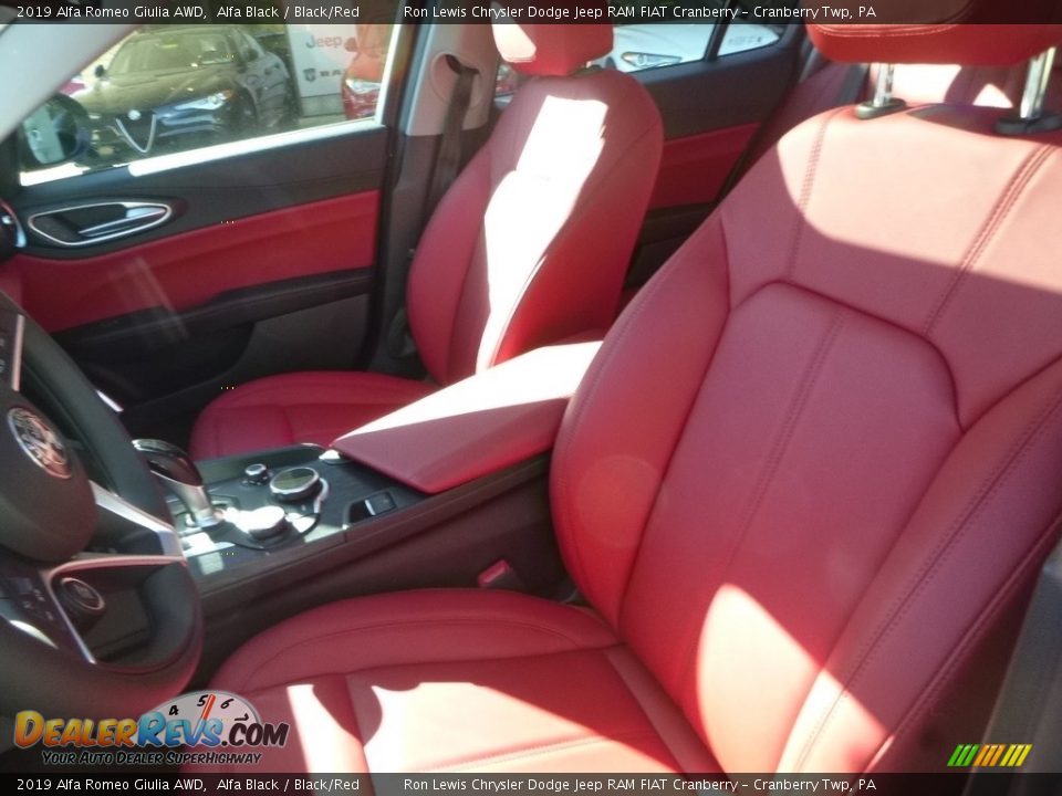 2019 Alfa Romeo Giulia AWD Alfa Black / Black/Red Photo #19