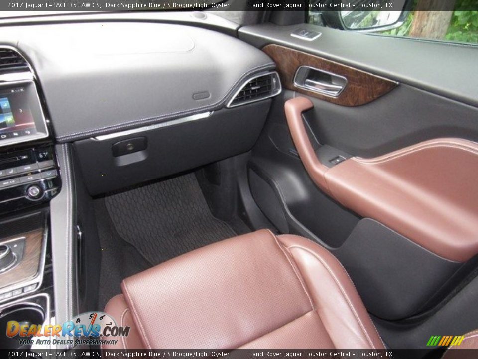 2017 Jaguar F-PACE 35t AWD S Dark Sapphire Blue / S Brogue/Light Oyster Photo #15