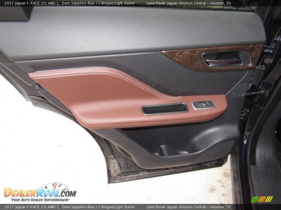 2017 Jaguar F-PACE 35t AWD S Dark Sapphire Blue / S Brogue/Light Oyster Photo #22