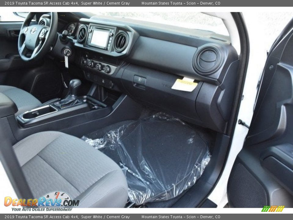2019 Toyota Tacoma SR Access Cab 4x4 Super White / Cement Gray Photo #11