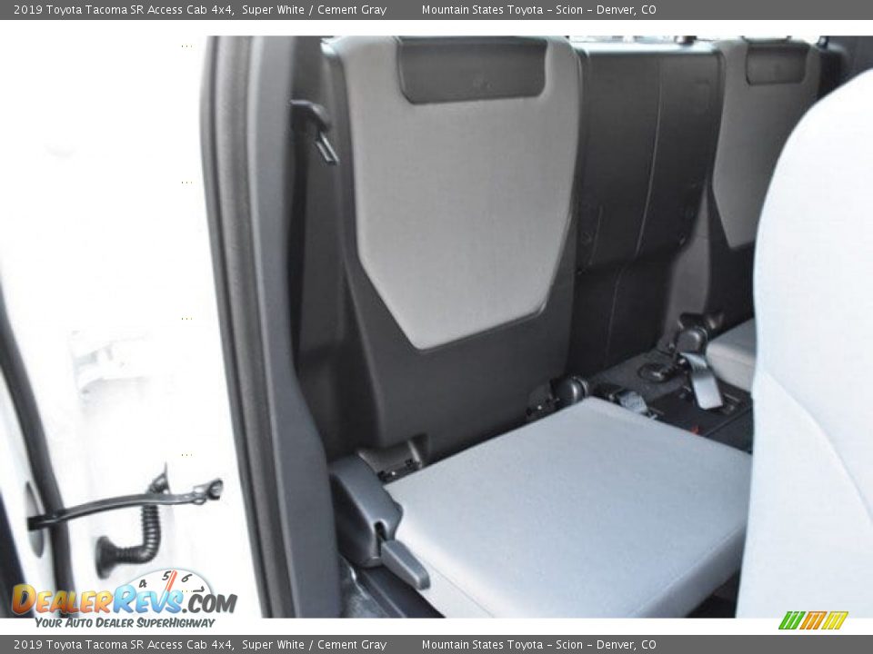 2019 Toyota Tacoma SR Access Cab 4x4 Super White / Cement Gray Photo #19