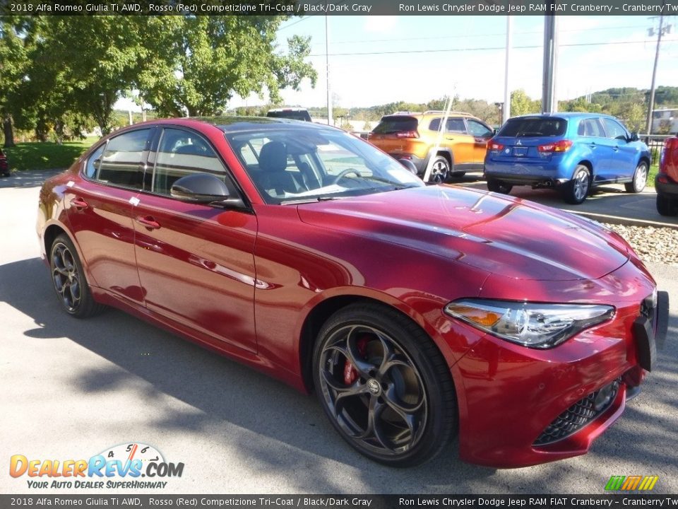 2018 Alfa Romeo Giulia Ti AWD Rosso (Red) Competizione Tri-Coat / Black/Dark Gray Photo #11