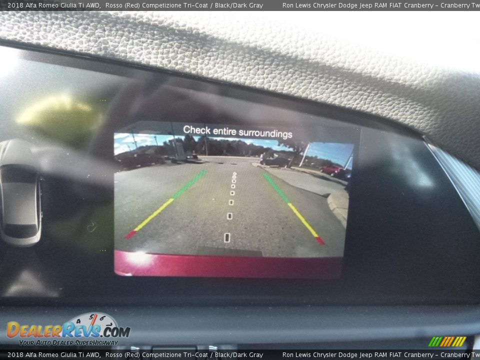 2018 Alfa Romeo Giulia Ti AWD Rosso (Red) Competizione Tri-Coat / Black/Dark Gray Photo #22