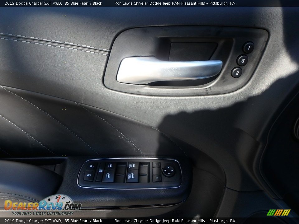 2019 Dodge Charger SXT AWD B5 Blue Pearl / Black Photo #13