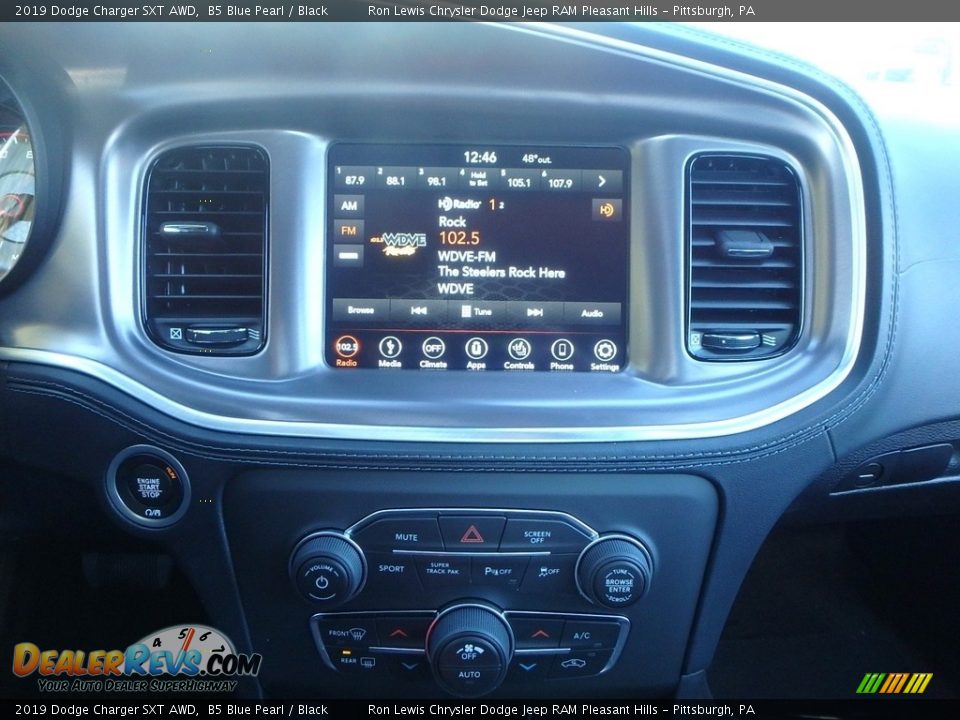 Controls of 2019 Dodge Charger SXT AWD Photo #17