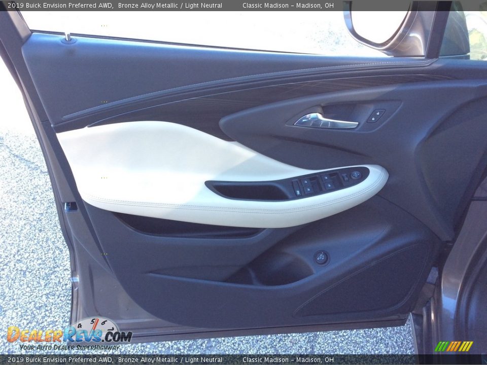 2019 Buick Envision Preferred AWD Bronze Alloy Metallic / Light Neutral Photo #8