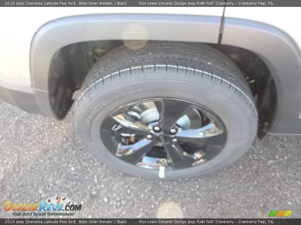 2019 Jeep Cherokee Latitude Plus 4x4 Billet Silver Metallic / Black Photo #6