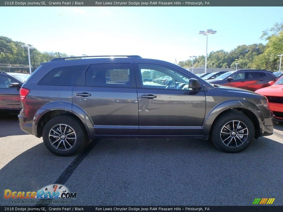 2018 Dodge Journey SE Granite Pearl / Black Photo #6