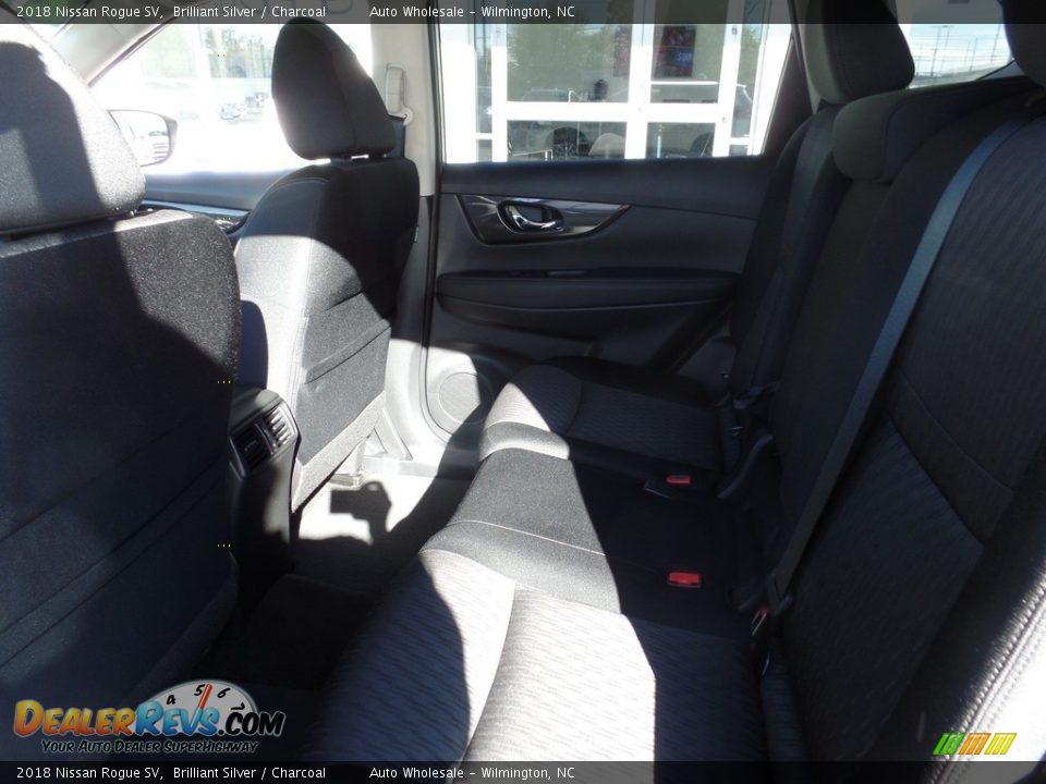 2018 Nissan Rogue SV Brilliant Silver / Charcoal Photo #11