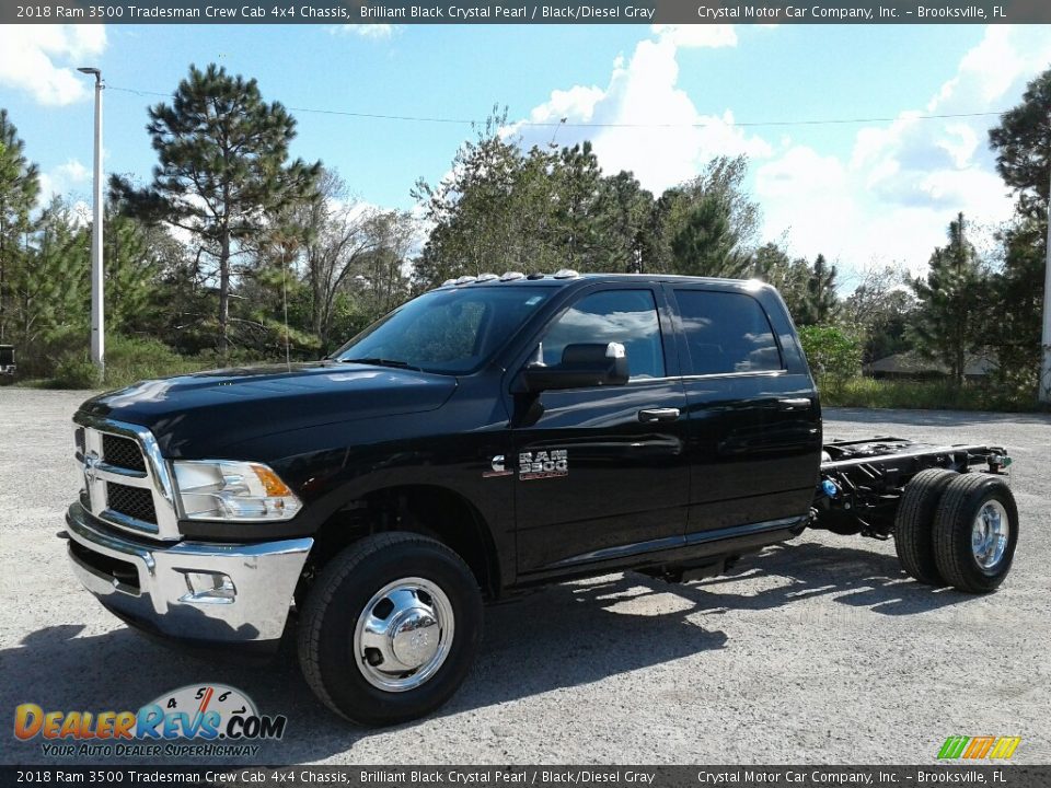 2018 Ram 3500 Tradesman Crew Cab 4x4 Chassis Brilliant Black Crystal Pearl / Black/Diesel Gray Photo #1