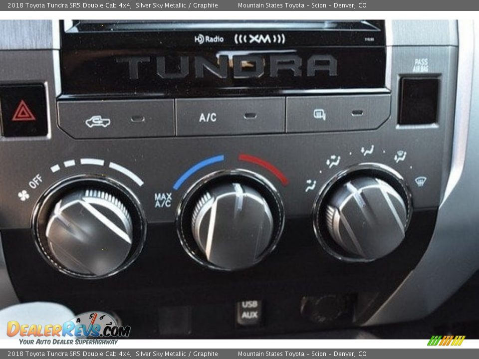 2018 Toyota Tundra SR5 Double Cab 4x4 Silver Sky Metallic / Graphite Photo #29