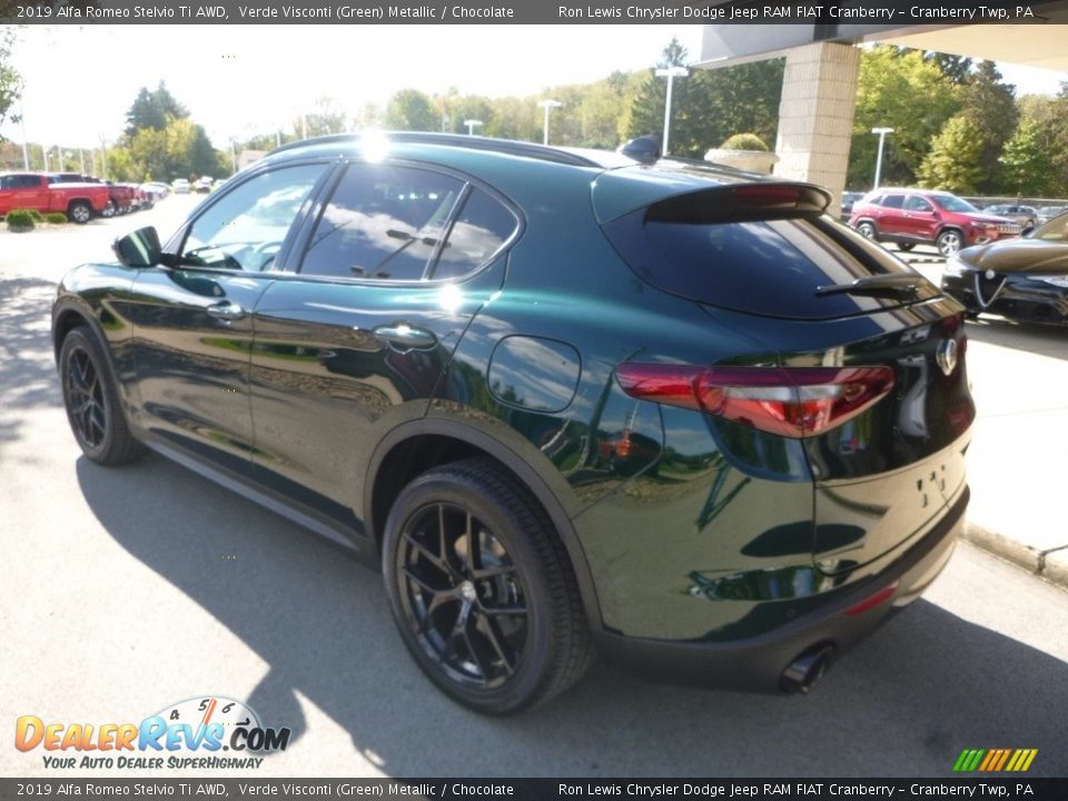 2019 Alfa Romeo Stelvio Ti AWD Verde Visconti (Green) Metallic / Chocolate Photo #5