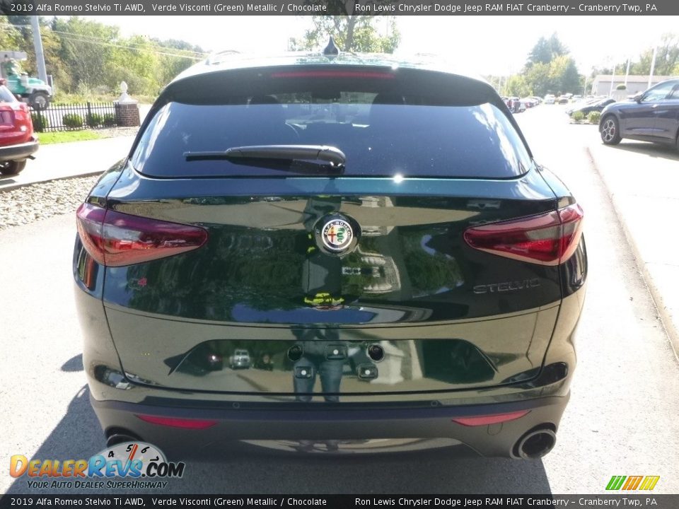 2019 Alfa Romeo Stelvio Ti AWD Verde Visconti (Green) Metallic / Chocolate Photo #7