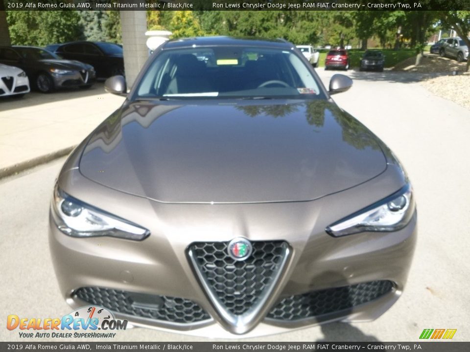 2019 Alfa Romeo Giulia AWD Imola Titanium Metallic / Black/Ice Photo #12