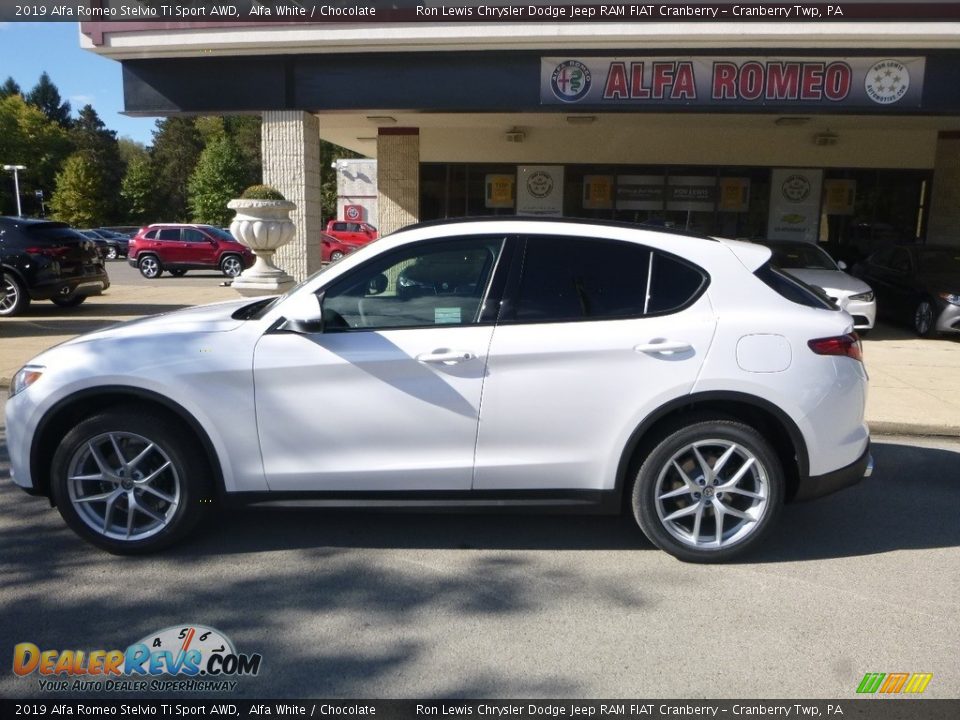 2019 Alfa Romeo Stelvio Ti Sport AWD Alfa White / Chocolate Photo #3