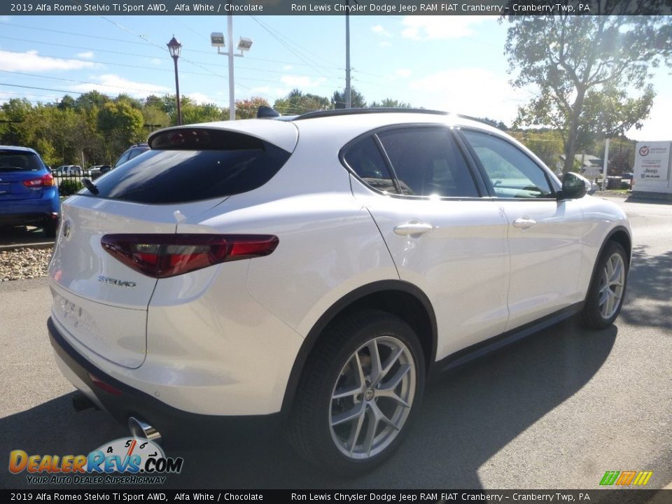 2019 Alfa Romeo Stelvio Ti Sport AWD Alfa White / Chocolate Photo #8