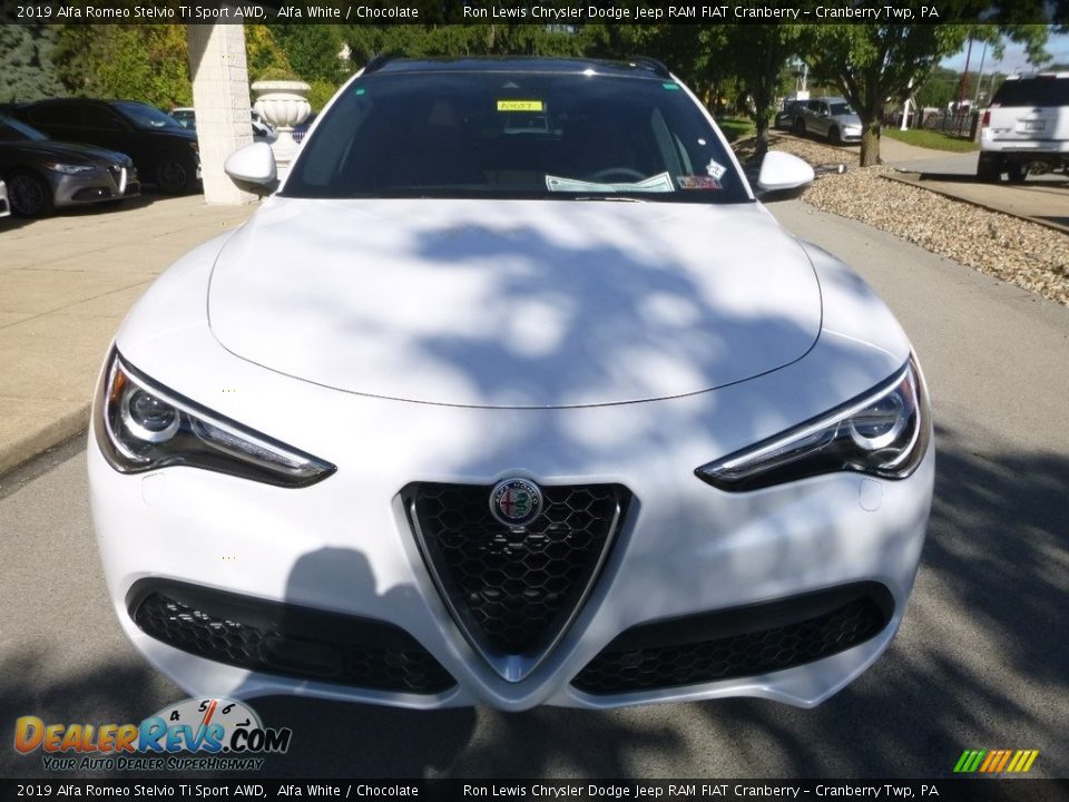 2019 Alfa Romeo Stelvio Ti Sport AWD Alfa White / Chocolate Photo #12