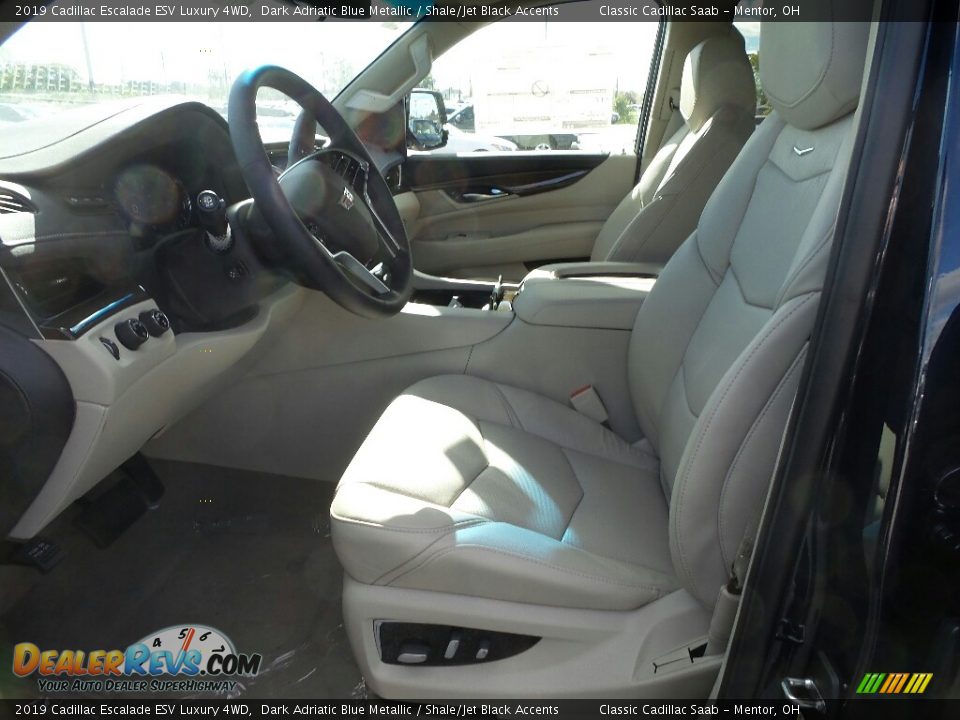 Shale/Jet Black Accents Interior - 2019 Cadillac Escalade ESV Luxury 4WD Photo #3