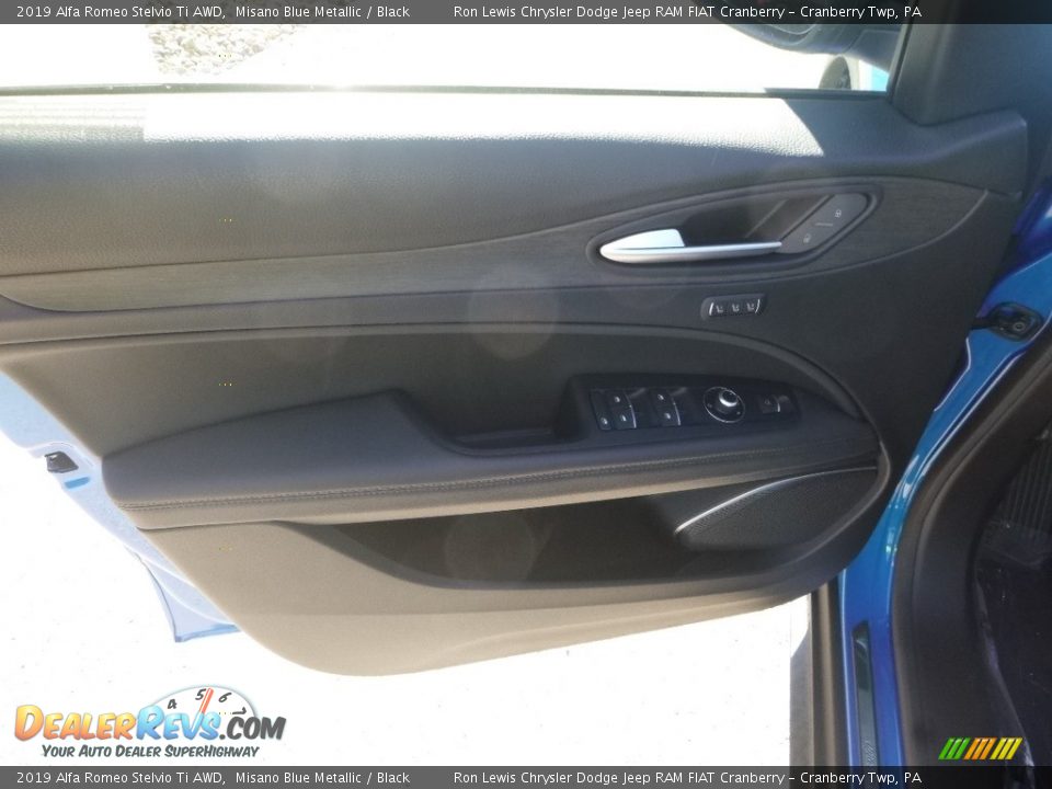 2019 Alfa Romeo Stelvio Ti AWD Misano Blue Metallic / Black Photo #19