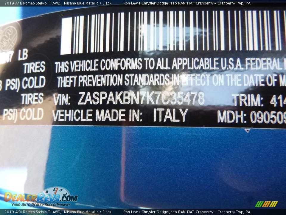 2019 Alfa Romeo Stelvio Ti AWD Misano Blue Metallic / Black Photo #21