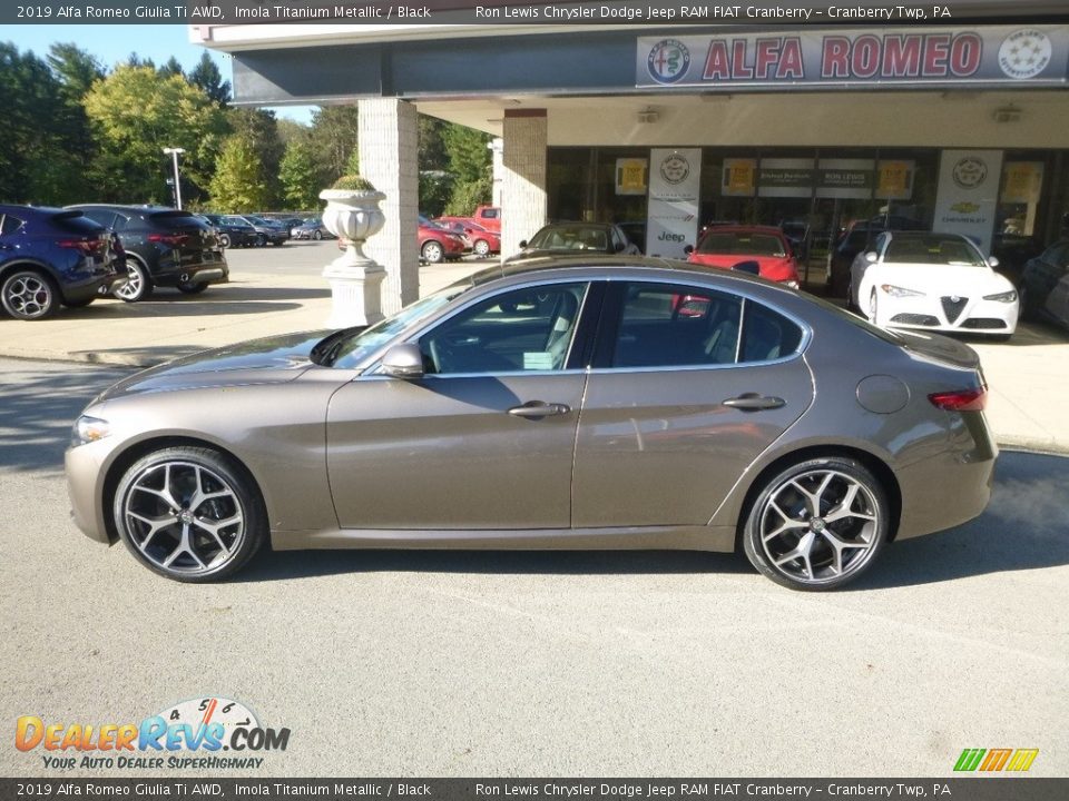 2019 Alfa Romeo Giulia Ti AWD Imola Titanium Metallic / Black Photo #4