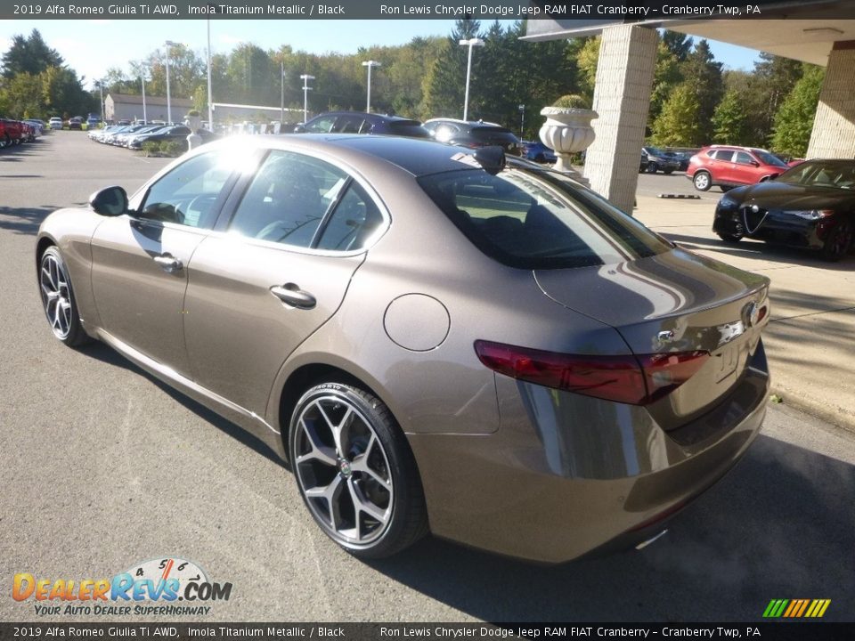 2019 Alfa Romeo Giulia Ti AWD Imola Titanium Metallic / Black Photo #5