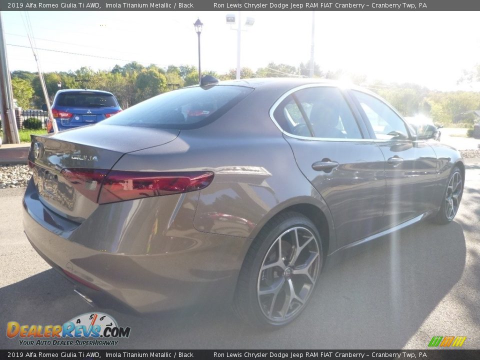 2019 Alfa Romeo Giulia Ti AWD Imola Titanium Metallic / Black Photo #9