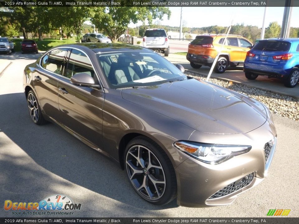 2019 Alfa Romeo Giulia Ti AWD Imola Titanium Metallic / Black Photo #12