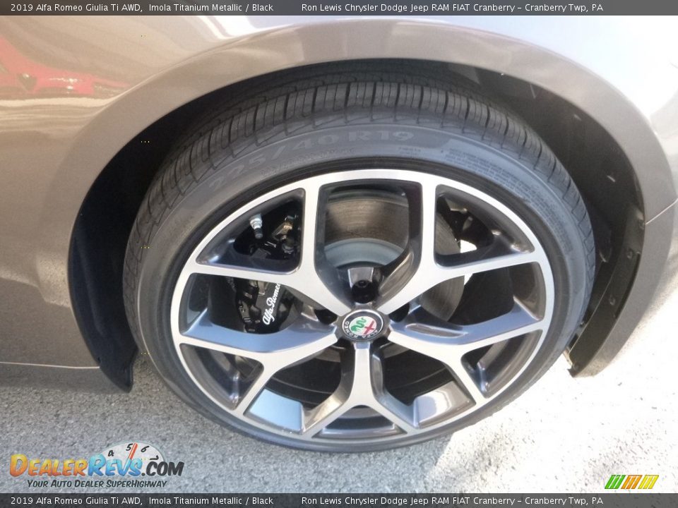2019 Alfa Romeo Giulia Ti AWD Imola Titanium Metallic / Black Photo #14