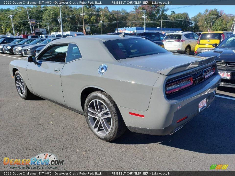 2019 Dodge Challenger SXT AWD Destroyer Gray / Ruby Red/Black Photo #4