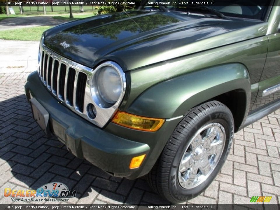 2006 Jeep Liberty Limited Jeep Green Metallic / Dark Khaki/Light Graystone Photo #34