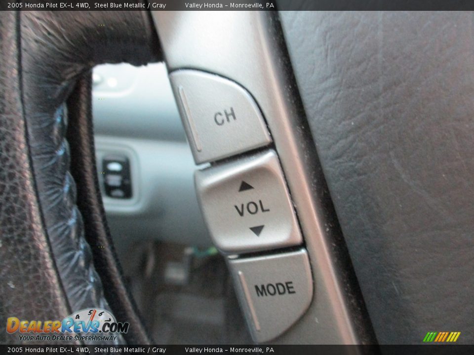 2005 Honda Pilot EX-L 4WD Steel Blue Metallic / Gray Photo #17