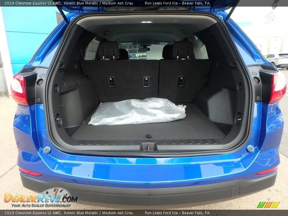 2019 Chevrolet Equinox LS AWD Kinetic Blue Metallic / Medium Ash Gray Photo #4