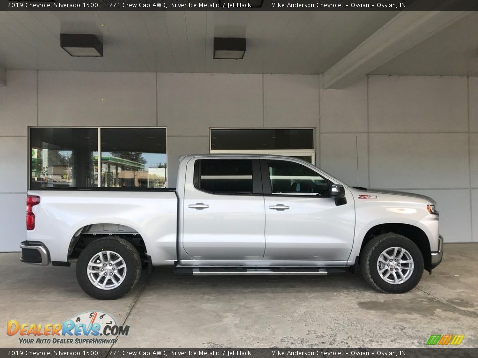 2019 Chevrolet Silverado 1500 LT Z71 Crew Cab 4WD Silver Ice Metallic / Jet Black Photo #2