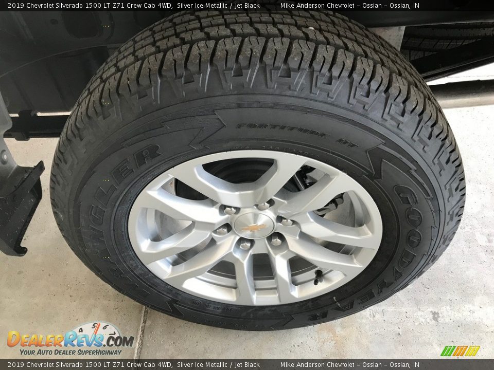 2019 Chevrolet Silverado 1500 LT Z71 Crew Cab 4WD Silver Ice Metallic / Jet Black Photo #28
