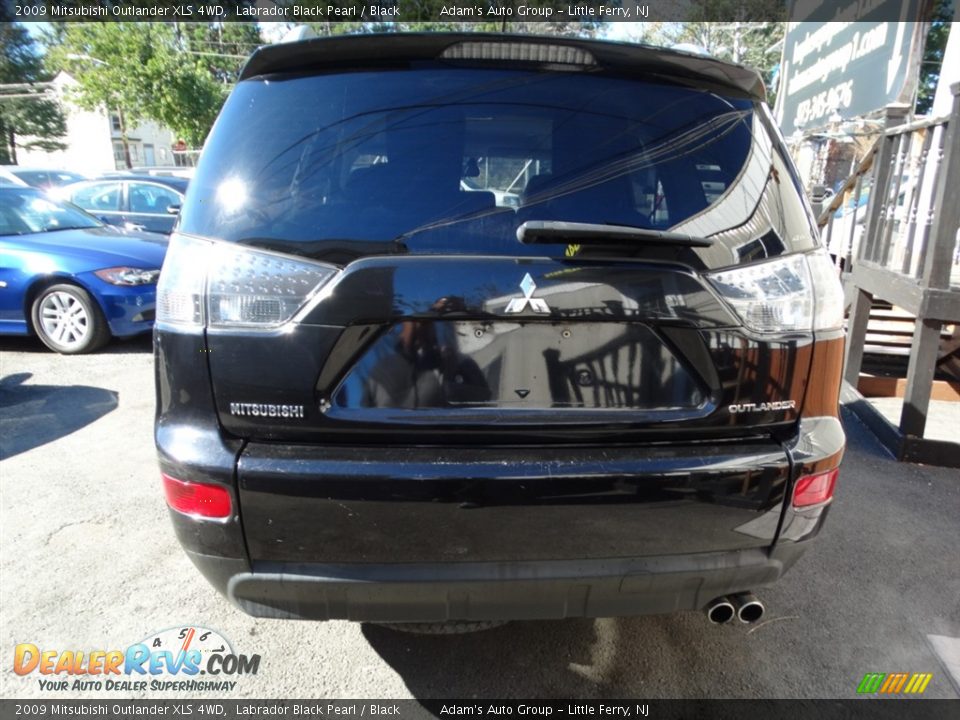 2009 Mitsubishi Outlander XLS 4WD Labrador Black Pearl / Black Photo #5