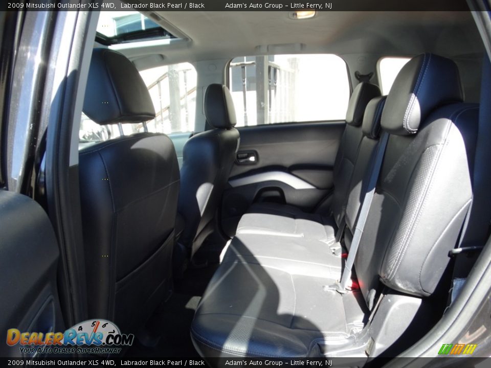2009 Mitsubishi Outlander XLS 4WD Labrador Black Pearl / Black Photo #11
