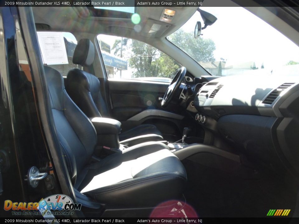 2009 Mitsubishi Outlander XLS 4WD Labrador Black Pearl / Black Photo #16