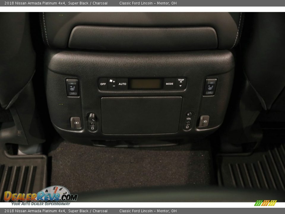 Controls of 2018 Nissan Armada Platinum 4x4 Photo #27