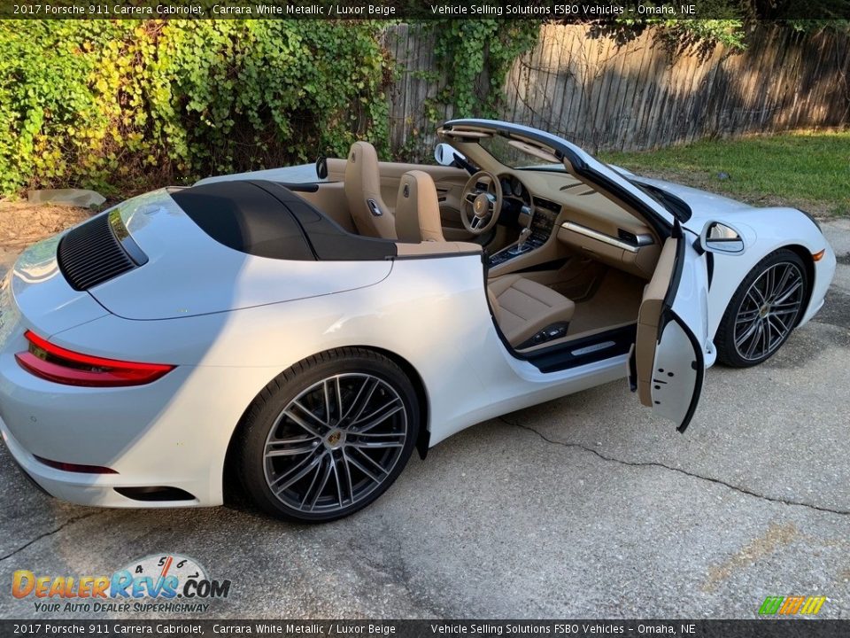 2017 Porsche 911 Carrera Cabriolet Carrara White Metallic / Luxor Beige Photo #14