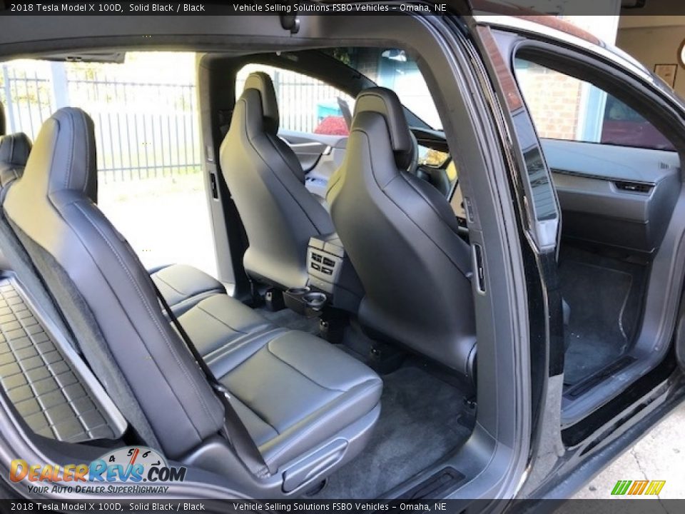 Rear Seat of 2018 Tesla Model X 100D Photo #13