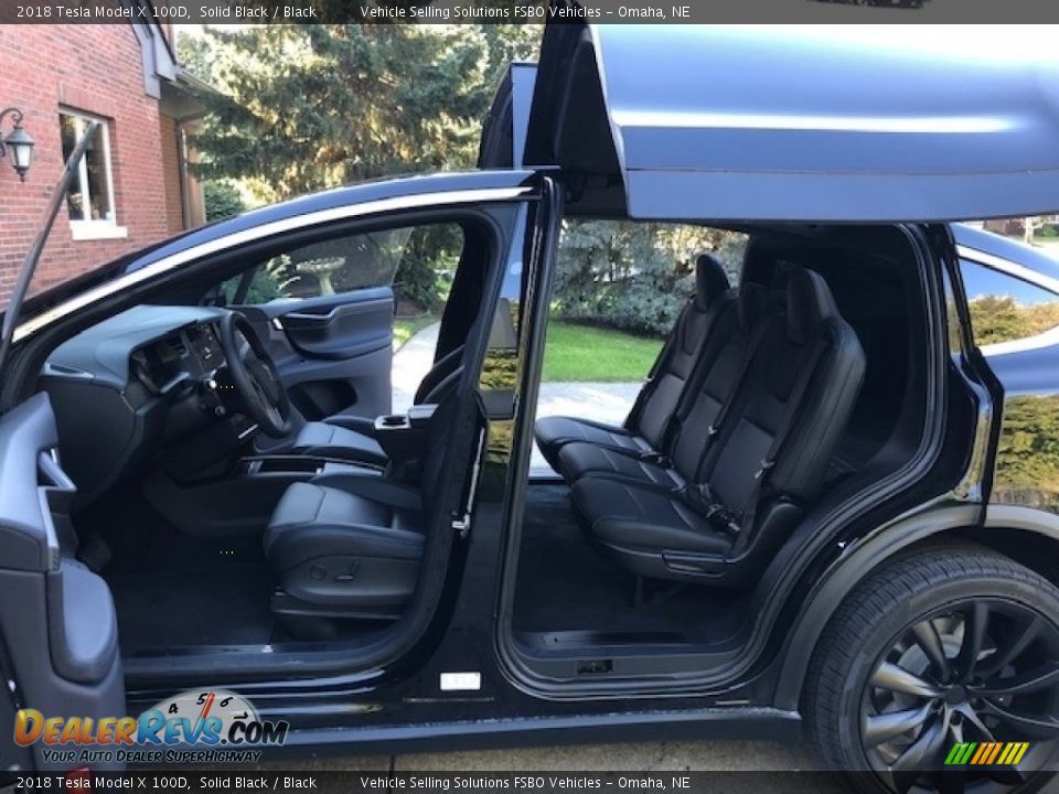 Rear Seat of 2018 Tesla Model X 100D Photo #14