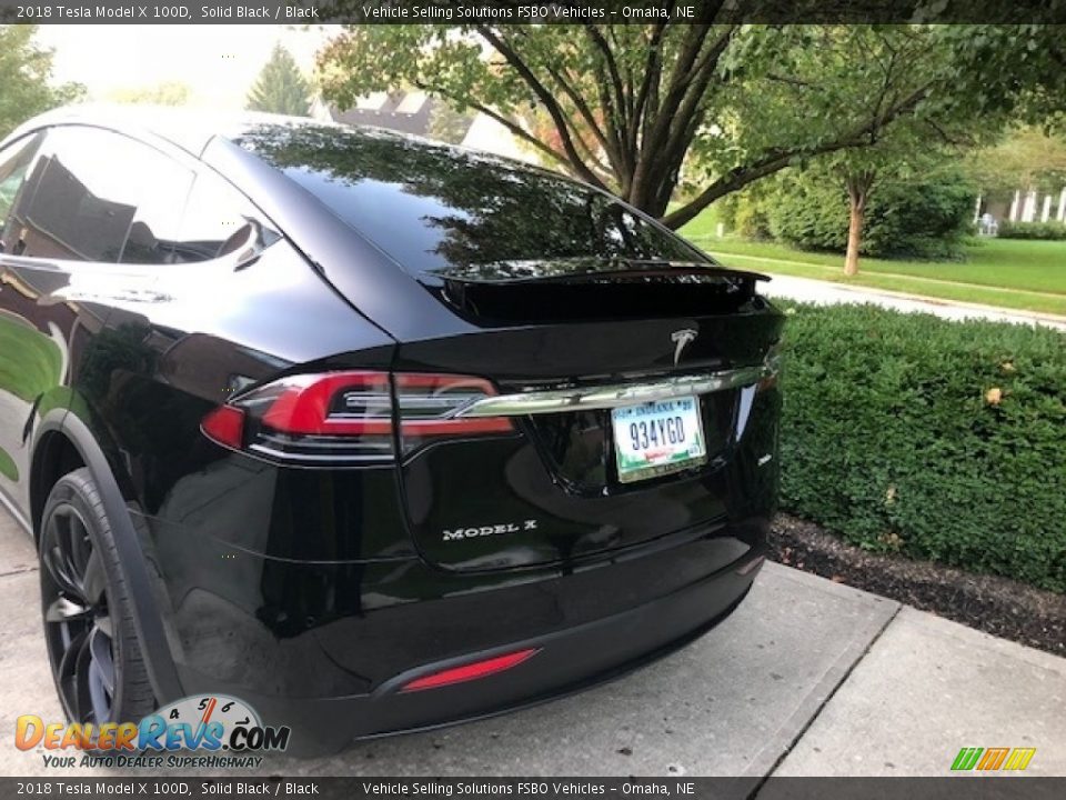 2018 Tesla Model X 100D Solid Black / Black Photo #26