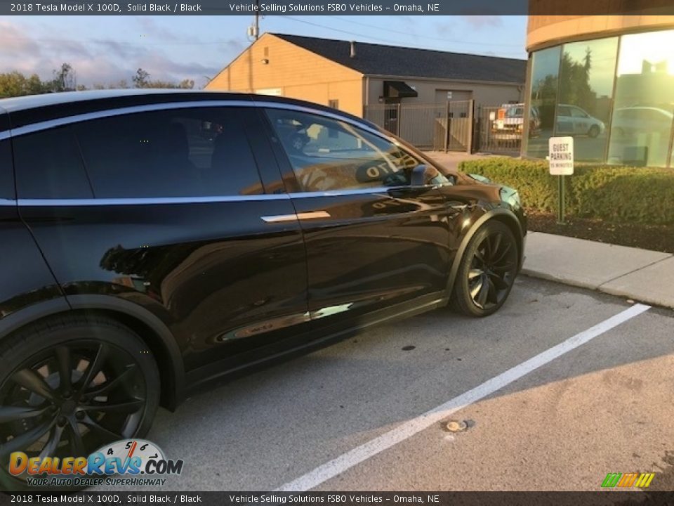 2018 Tesla Model X 100D Solid Black / Black Photo #27