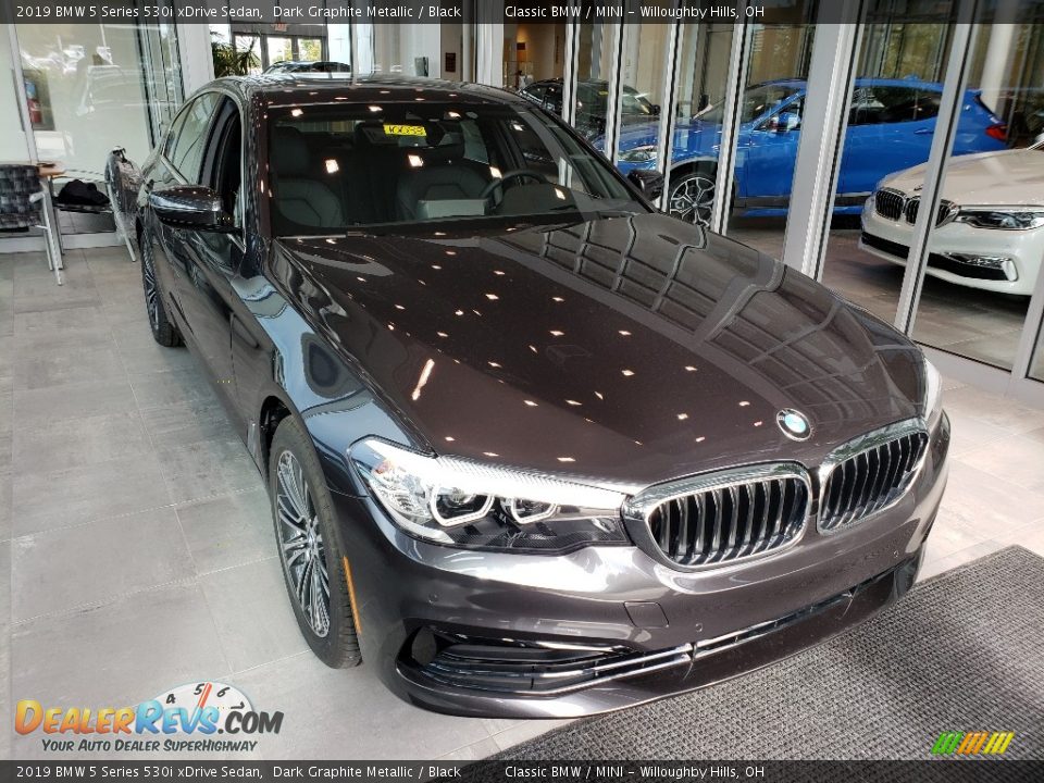 2019 BMW 5 Series 530i xDrive Sedan Dark Graphite Metallic / Black Photo #1